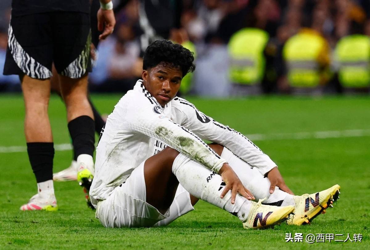 光熠熠的国 光熠熠的国