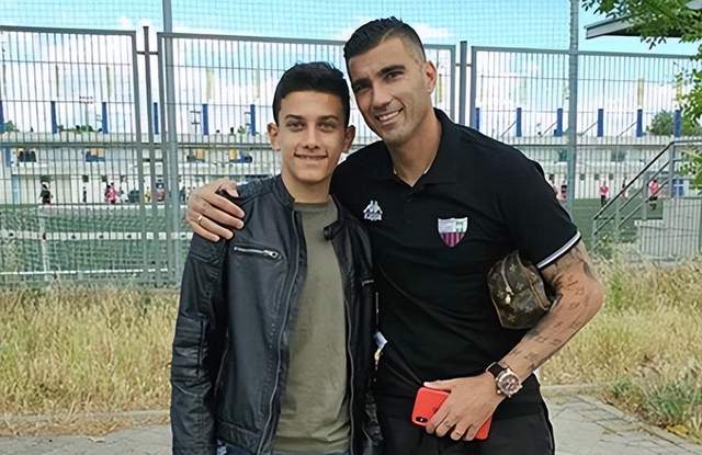 小雷耶斯也, 阿隆索征召, img 小雷耶斯也, 阿隆索征召, img